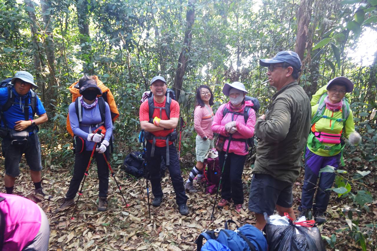 6-Day Adventure Trek through Unique Jungle Exclusive Safari