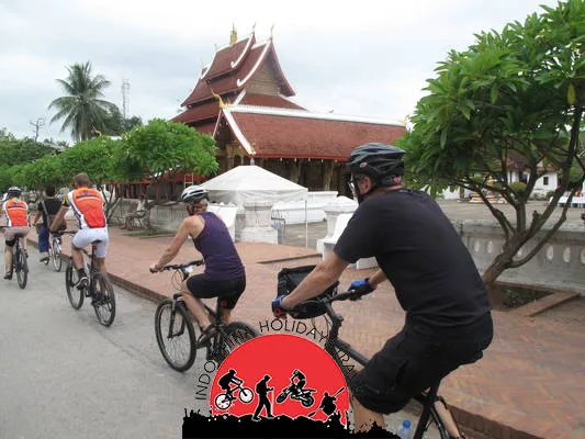 2 Days Luang Prabang Trek and Cycle To Remote Village