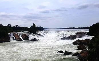 Khonephapheng waterfall